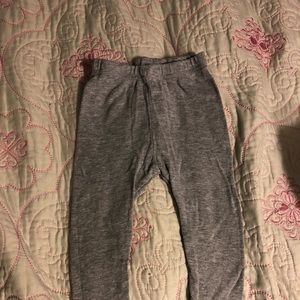 Grey leggings for a babygirl!